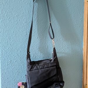 Travelon Black Compact Crossbody Organizer